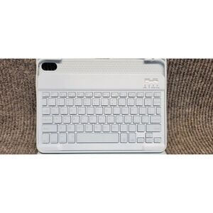 Light Blue Bluetooth Keyboard Tablet Case Folio Cover USB-C Rechargeable